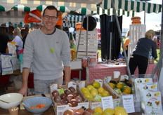 Johan Troost van Mara Fruits. Hier konden we onder meer proeven van bio-passievruchten. 